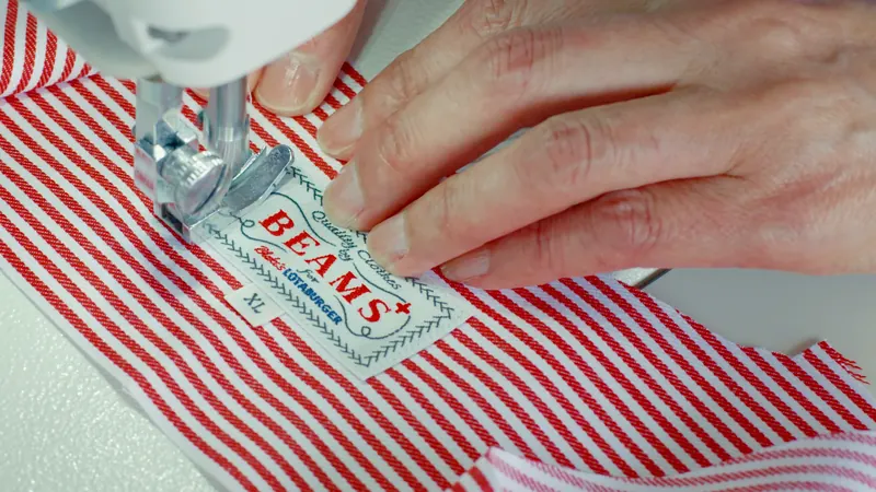 Blake’s Lotaburger: A BEAMS label going into the stripe